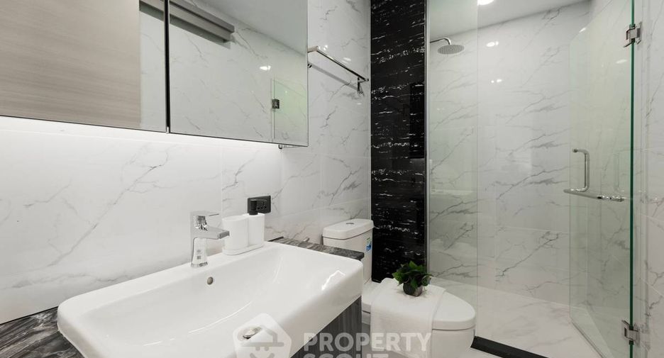 For sale 1 bed condo in Yan Nawa, Bangkok