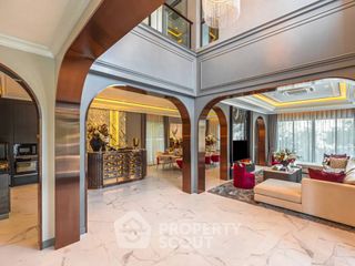 For sale 4 bedrooms house in Bang Khae, Bangkok