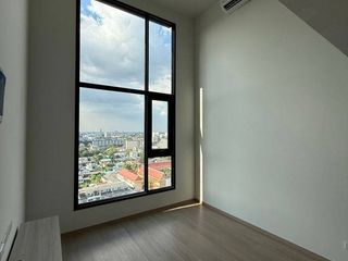 For sale 2 bedrooms condo in Bangkok Noi, Bangkok