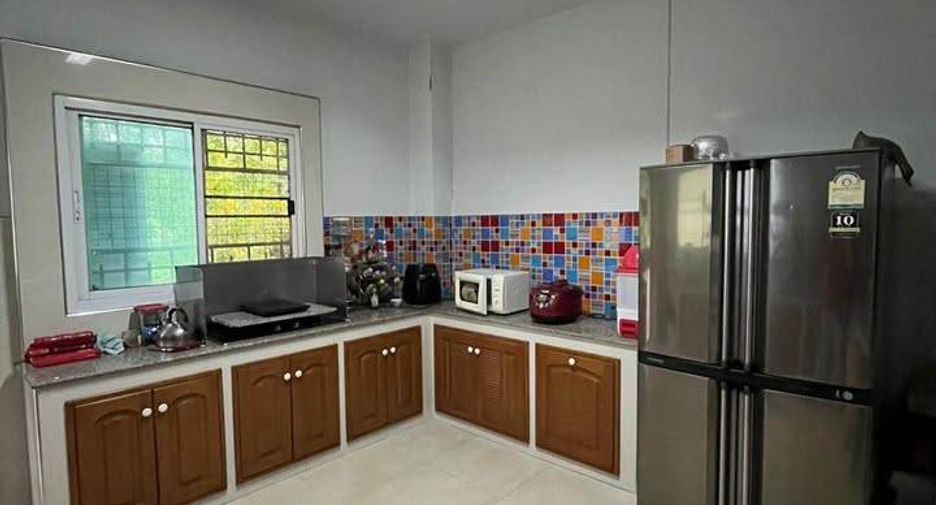 Haus zum Kauf mit 7 Zimmer in Mueang Chon Buri, Chonburi
