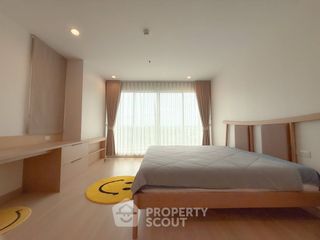 À vendre 3 chambres condo à Yan Nawa, Bangkok