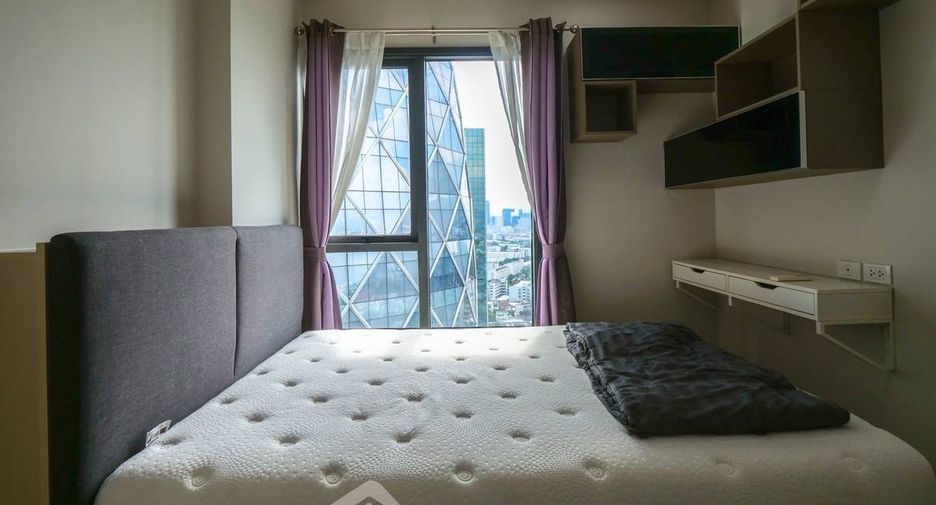 À vendre 2 chambres condo à Phaya Thai, Bangkok