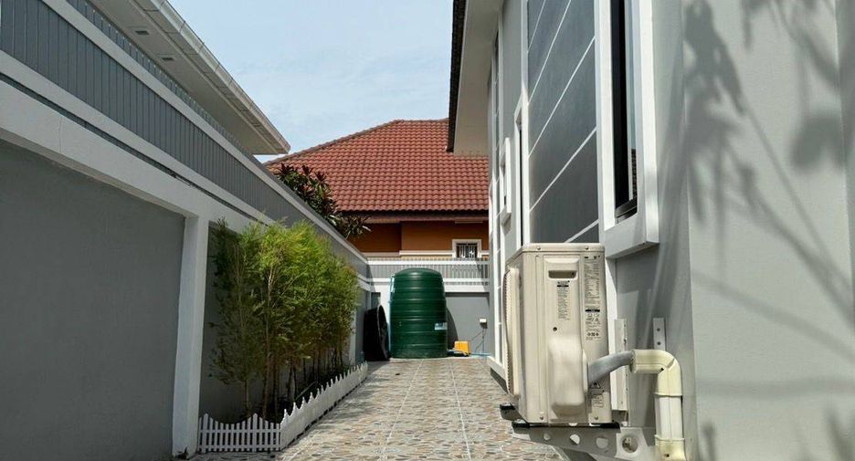 À vendre 3 chambres villa à East Pattaya, Pattaya
