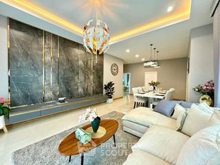 À vendre 3 chambres villa à Bang Lamung, Chonburi