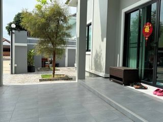 À vendre 3 chambres villa à Bang Lamung, Chonburi