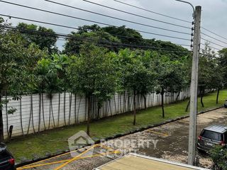 For sale 3 bedrooms townhouse in Bang Khae, Bangkok