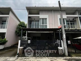 For sale 3 bedrooms townhouse in Bang Khae, Bangkok