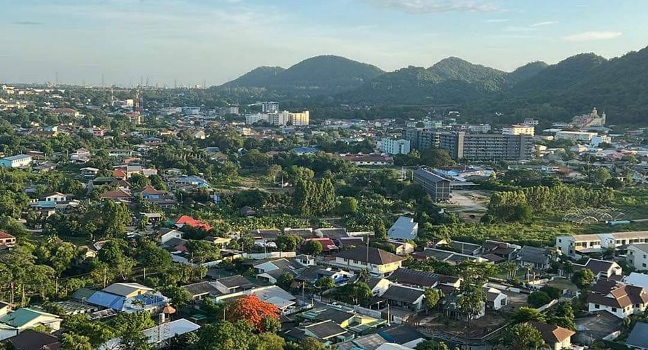 For sale 1 bed condo in Si Racha, Chonburi