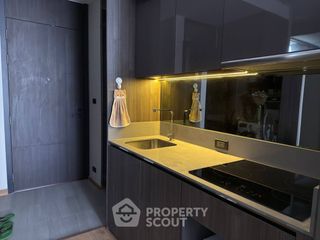 Продажа 2 спальни кондо в Щаттхана, Бангкок