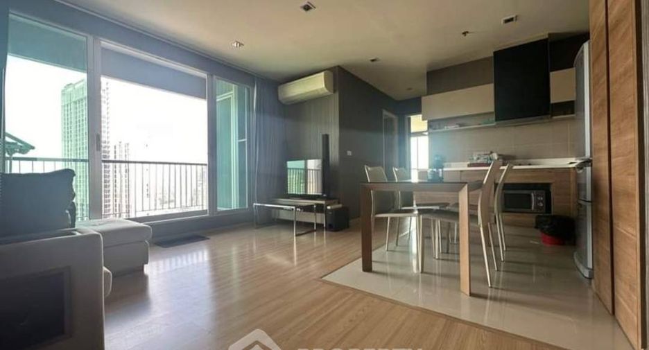 For sale 2 bedrooms condo in Phaya Thai, Bangkok