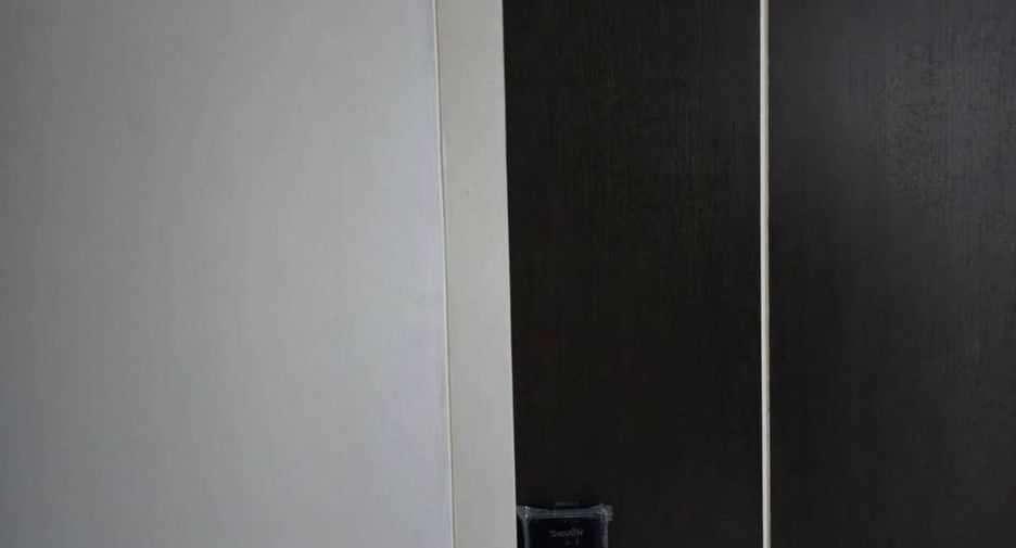 For sale 1 bed condo in Phra Khanong, Bangkok