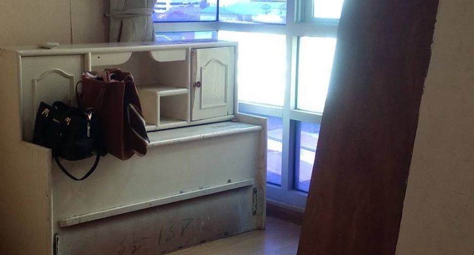 For sale 2 bedrooms condo in Phaya Thai, Bangkok