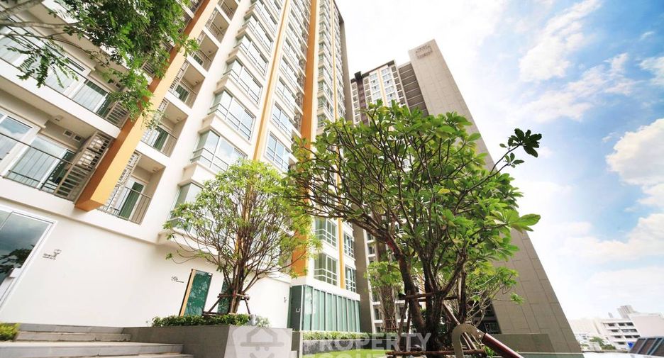 For sale 2 ベッドルーム condo in Phaya Thai, Bangkok
