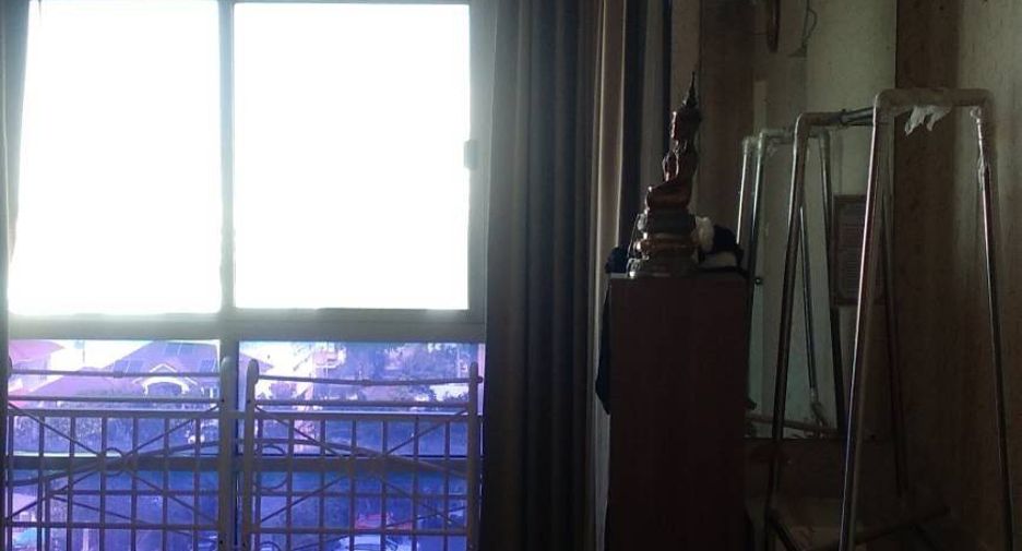 For sale 2 bedrooms condo in Phaya Thai, Bangkok