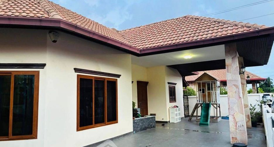 À vendre 3 chambres villa à Bang Lamung, Chonburi