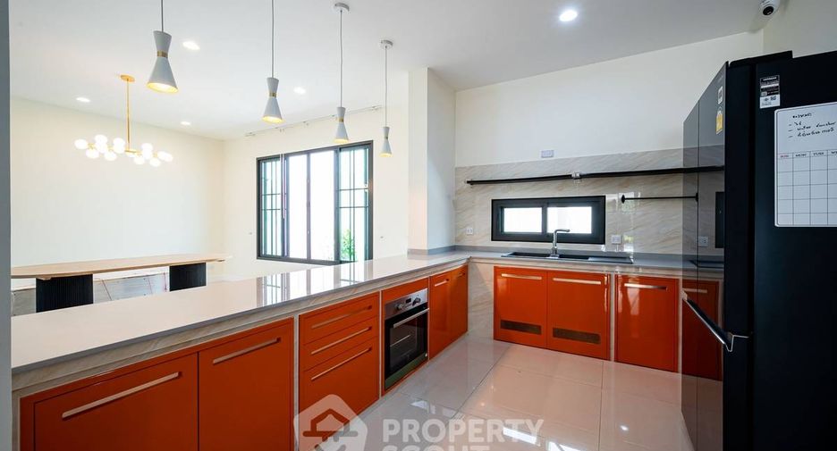 ขาย 5 ห้องนอน บ้านเดี่ยว ใน บางขุนเทียน, กรุงเทพฯ