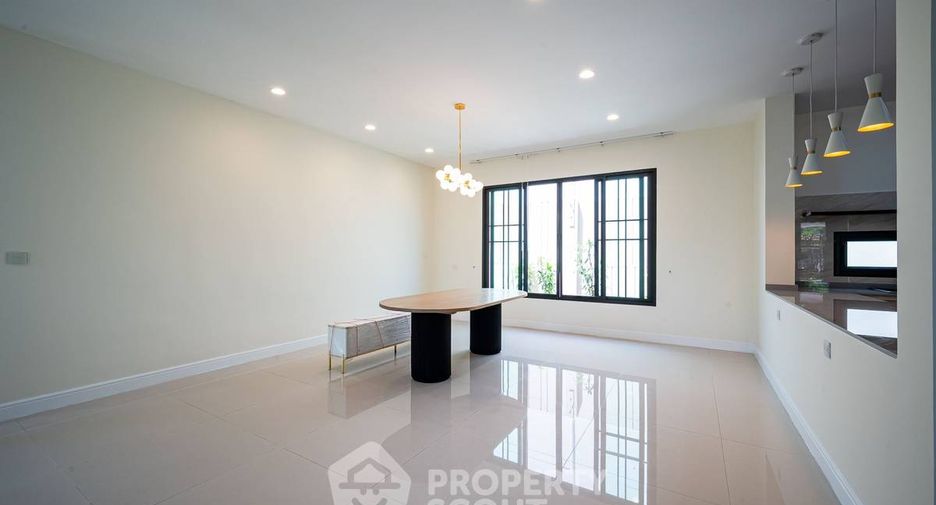 ขาย 5 ห้องนอน บ้านเดี่ยว ใน บางขุนเทียน, กรุงเทพฯ