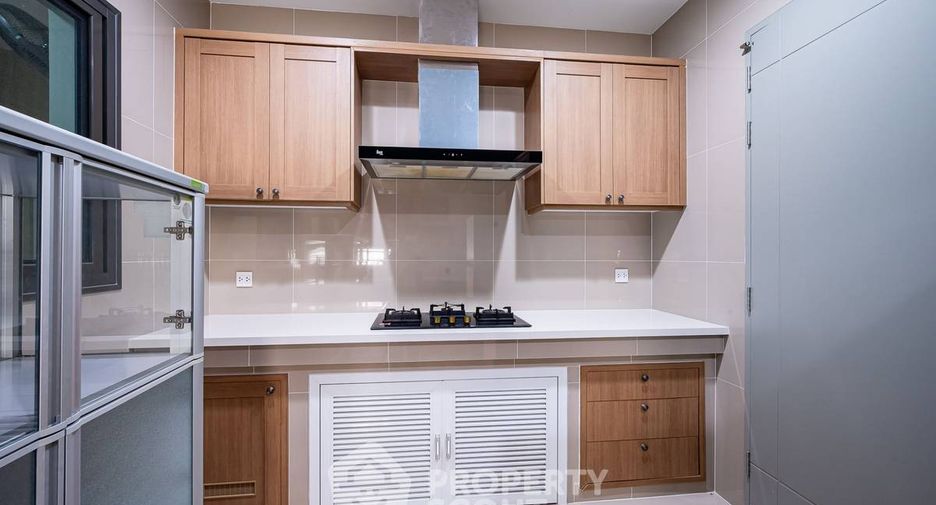 ขาย 5 ห้องนอน บ้านเดี่ยว ใน บางขุนเทียน, กรุงเทพฯ