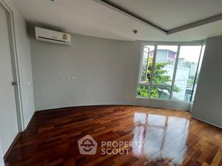 For sale 1 bed apartment in Watthana, Bangkok