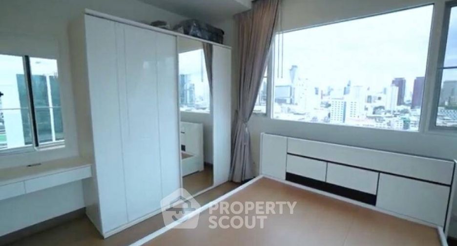 For sale 2 bedrooms condo in Ratchathewi, Bangkok