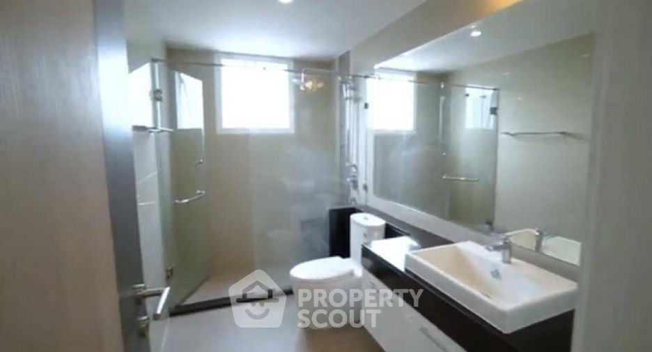 For sale 2 bedrooms condo in Ratchathewi, Bangkok