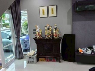 ขาย 3 ห้องนอน บ้านเดี่ยว ใน หนองแขม, กรุงเทพฯ