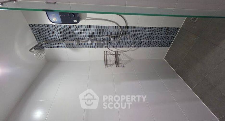 For sale 2 bedrooms condo in Bang Sue, Bangkok