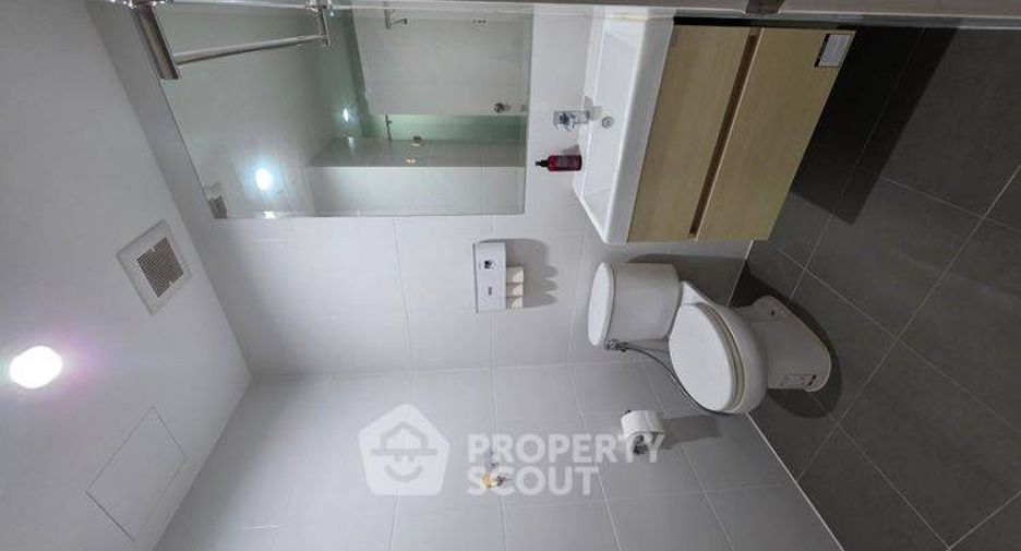 For sale 2 bedrooms condo in Bang Sue, Bangkok