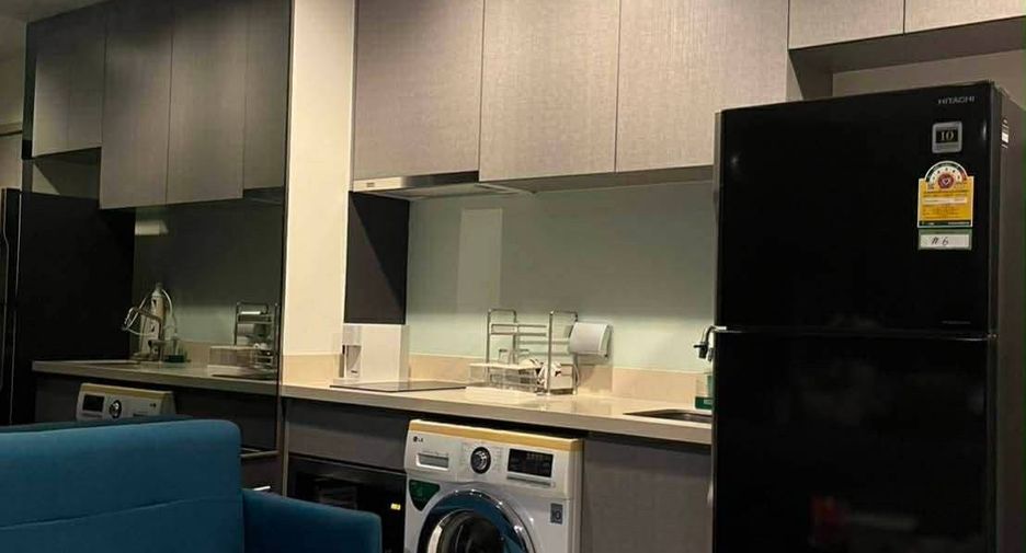 For sale 1 bed condo in Khlong Toei, Bangkok