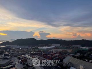 For sale 1 bed condo in Si Racha, Chonburi
