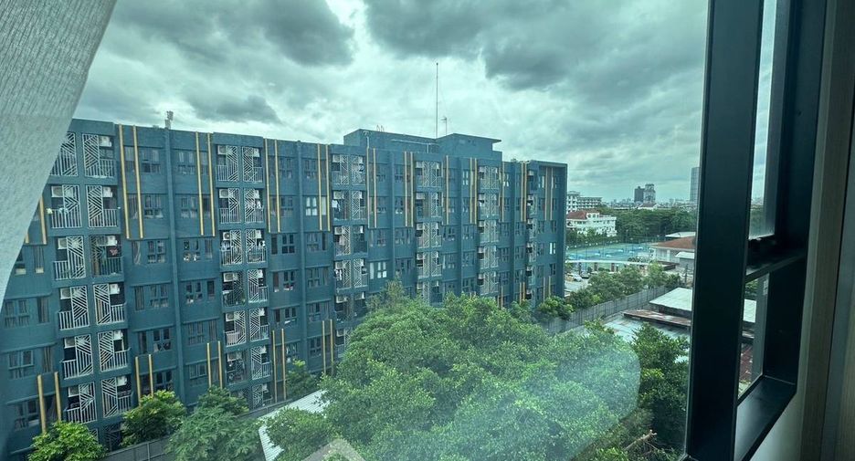 Wohnung zum Kauf mit 1 Zimmer in Khlong Toei, Bangkok