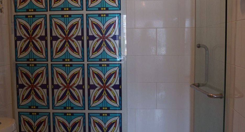 For sale 2 bedrooms condo in Huai Khwang, Bangkok