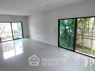 Продажа 3 спальни дом в Лат Крабанг, Бангкок