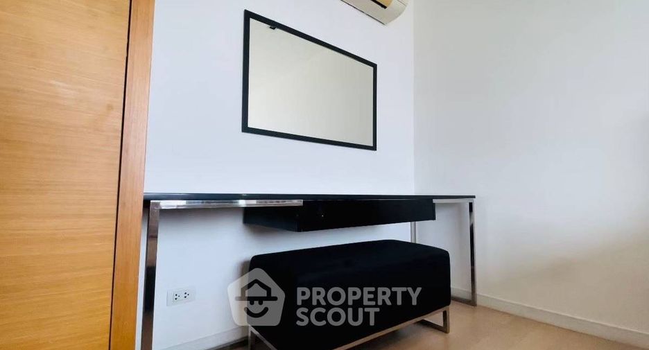 For sale 2 bedrooms condo in Watthana, Bangkok