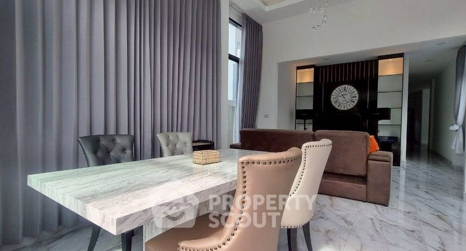 Villa en venta de 4 habitaciones en Jomtien, Pattaya