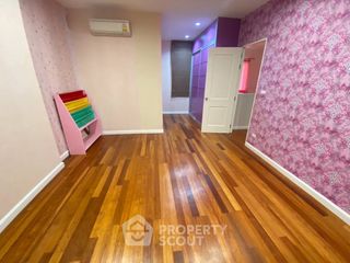For sale 5 bedrooms house in Prawet, Bangkok