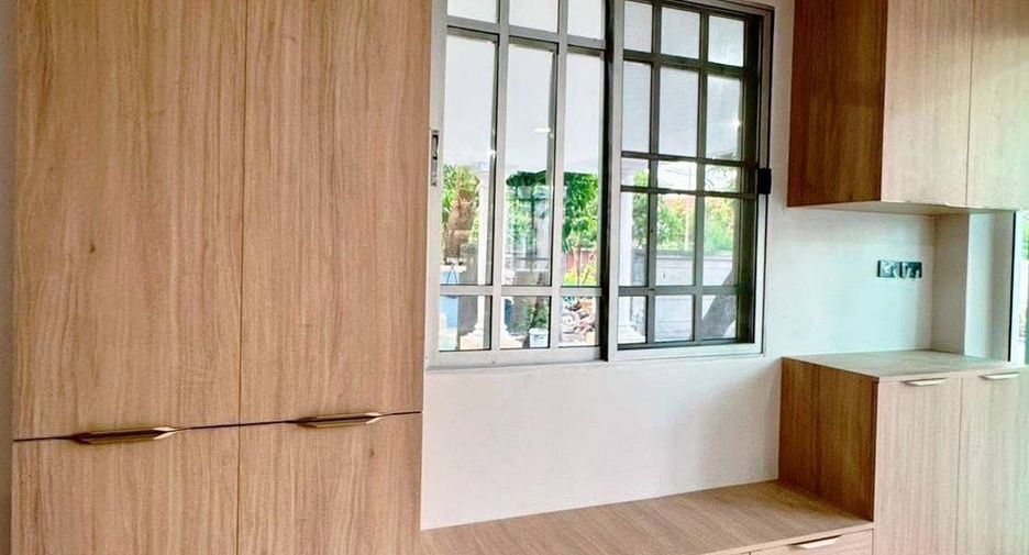 ขาย 4 ห้องนอน วิลล่า ใน พัทยาตะวันออก, พัทยา