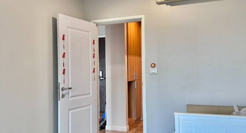 For sale 2 bedrooms condo in Khlong Toei, Bangkok