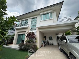 Haus zum Kauf mit 4 Zimmer in Bang Khen, Bangkok