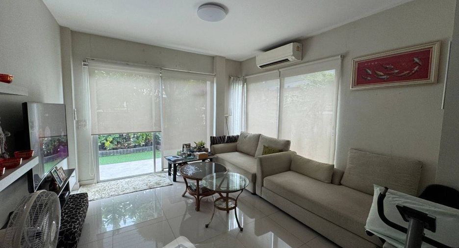 For sale 4 bedrooms house in Bang Khen, Bangkok