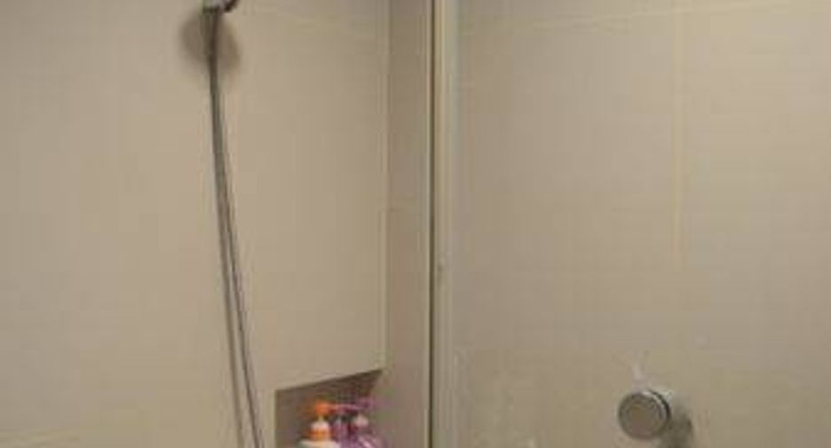 For sale 1 bed condo in Khlong San, Bangkok