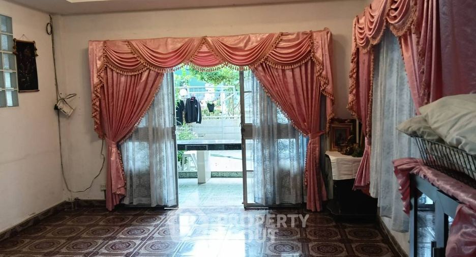 Casa en venta de 3 habitaciones en East Pattaya, Pattaya