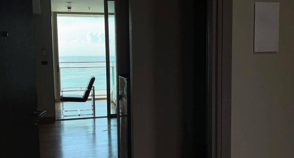 For sale 1 bed condo in Si Racha, Chonburi