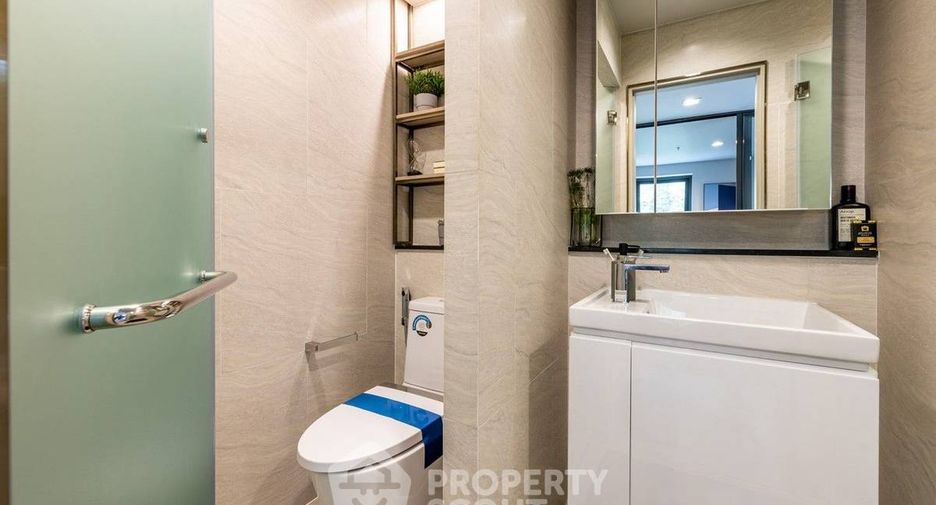 For sale 1 bed condo in Phra Khanong, Bangkok
