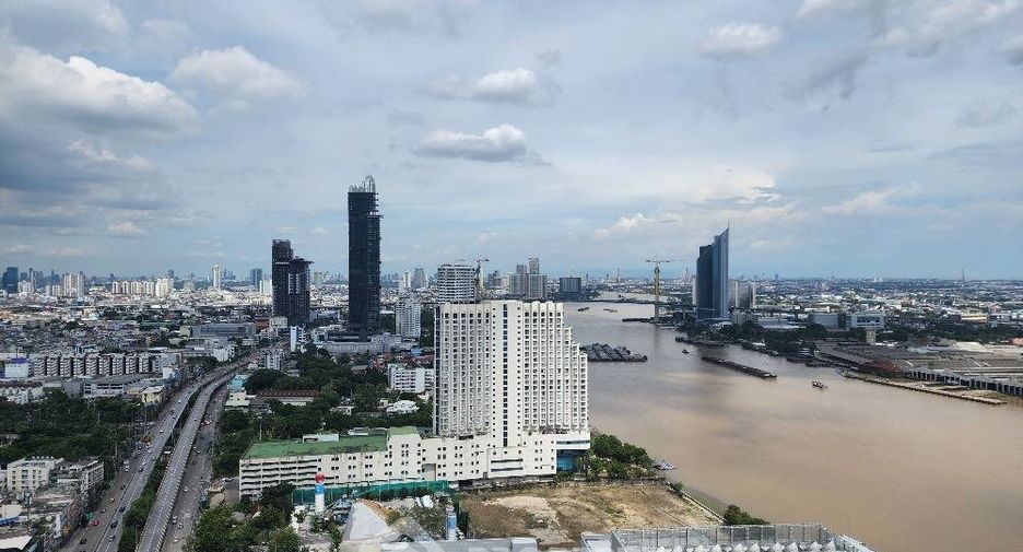 For sale 2 bedrooms condo in Bang Kho Laem, Bangkok