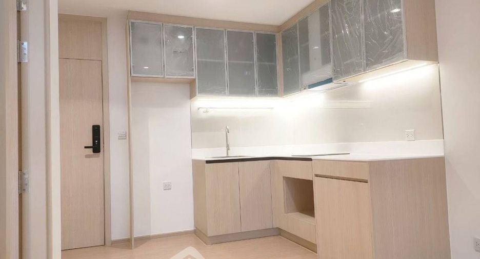 For sale 1 bed condo in Watthana, Bangkok