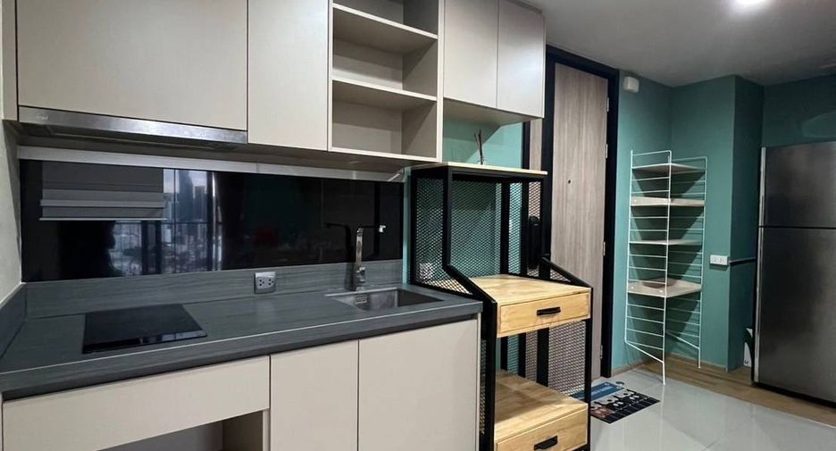 Wohnung zum Kauf mit 1 Zimmer in Khlong Toei, Bangkok