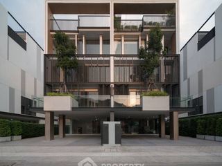 For sale 6 bedrooms house in Suan Luang, Bangkok
