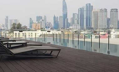 For sale 1 bed condo in Yan Nawa, Bangkok