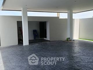 Продажа 5 спальни вилла в Банг Ламунг, Чонбури